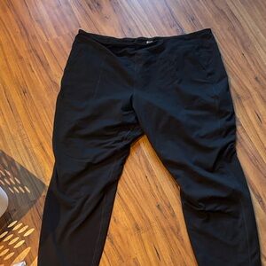 Duluth Trading Co Black Joggers
